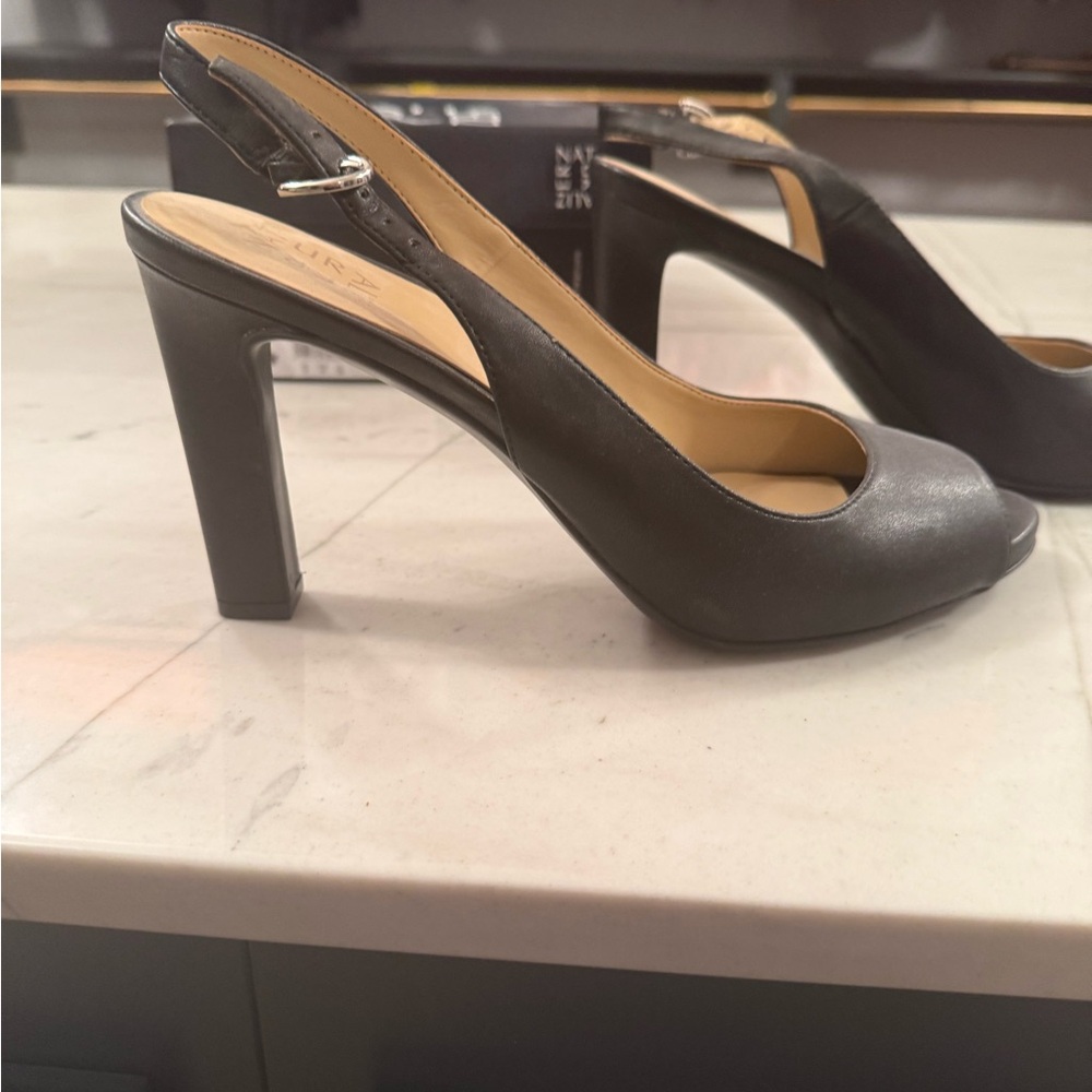 Classic Black Slingback Peep-Toe Heels